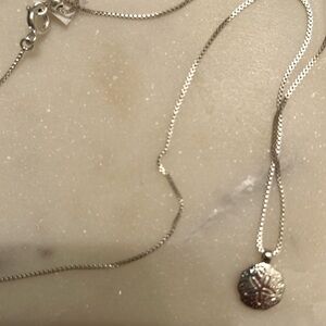 Jenny Bird Sand Dollar Pendant Drop Slider Necklace, Sterling Silver Plated,NWOT